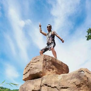 中文乱码字字幕在线国语
