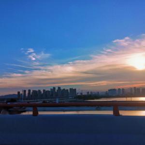 中文乱码字字幕在线国语
