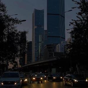 中文乱码字字幕在线国语
